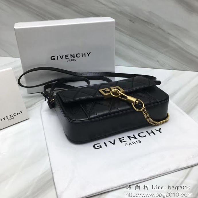 GlVENCHY紀梵希 18年秋冬最新款 菱形 絎縫山羊光滑皮 POCKET口袋包 可斜挎 手提  tsg1023